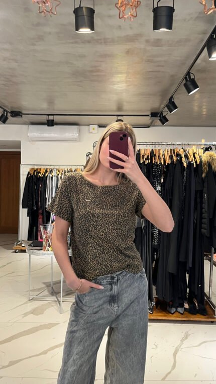 Remera LEVIS 01